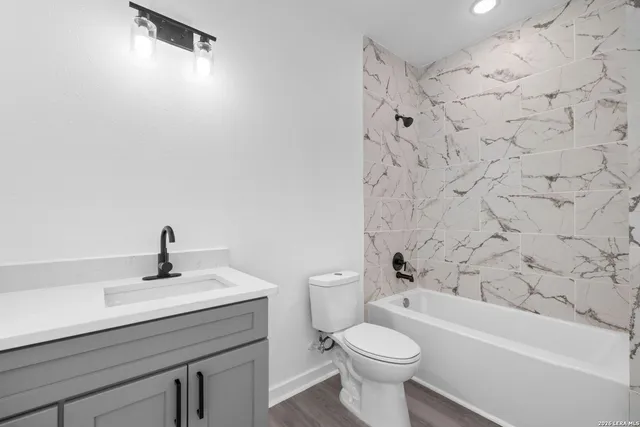 $205,000 | 627 South Olive Street, Unit 102, San Antonio, TX 78203