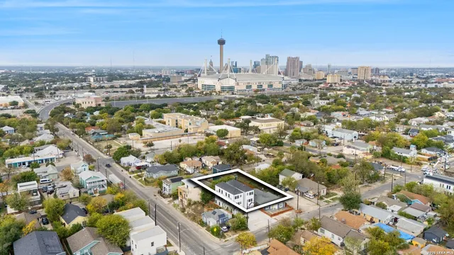 $205,000 | 627 South Olive Street, Unit 102, San Antonio, TX 78203