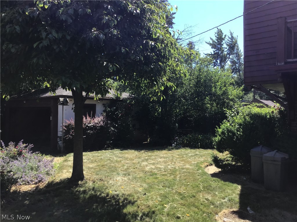 3648 Shannon Road Cleveland Heights, OH 44118 - Photo 5 of 7