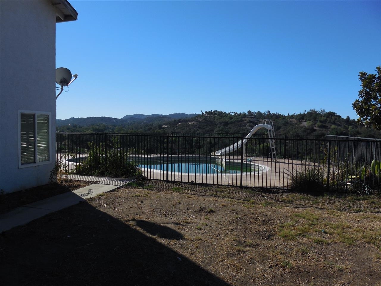 28750 Canyon Road Valley Center, CA 92082 - Photo 3 of 12