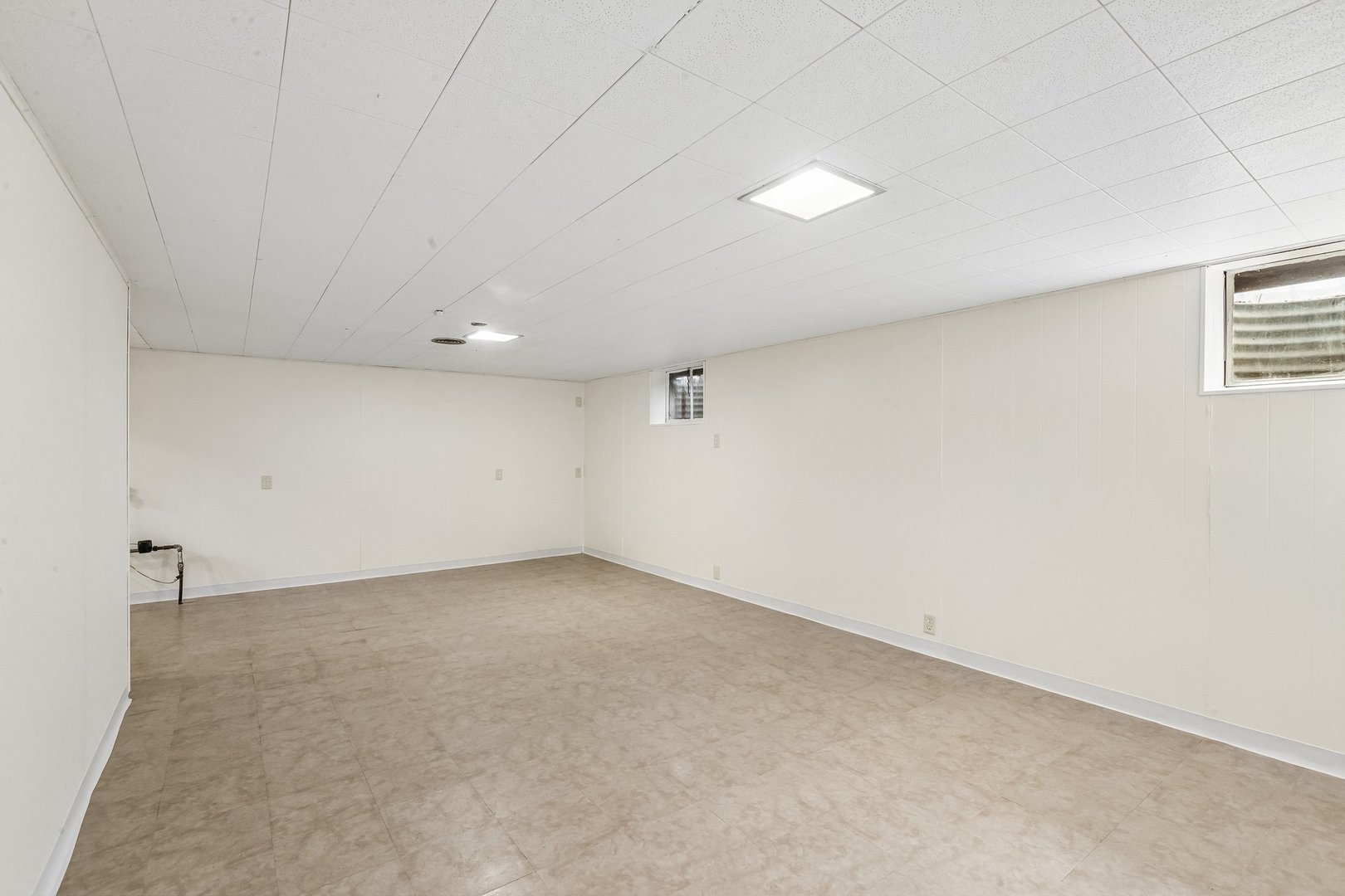220 Voltz Road Northbrook, IL 60062 - Photo 24 of 41