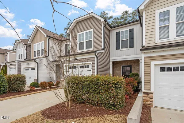 $299,900 | 369 White Oak Ridge Drive, Garner, NC 27529