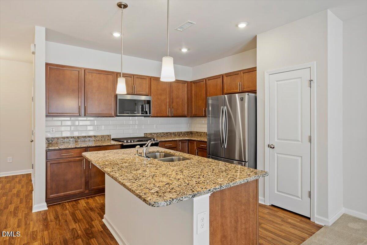 369 White Oak Ridge Drive Garner, NC 27529 - Photo 11 of 30 kitchen