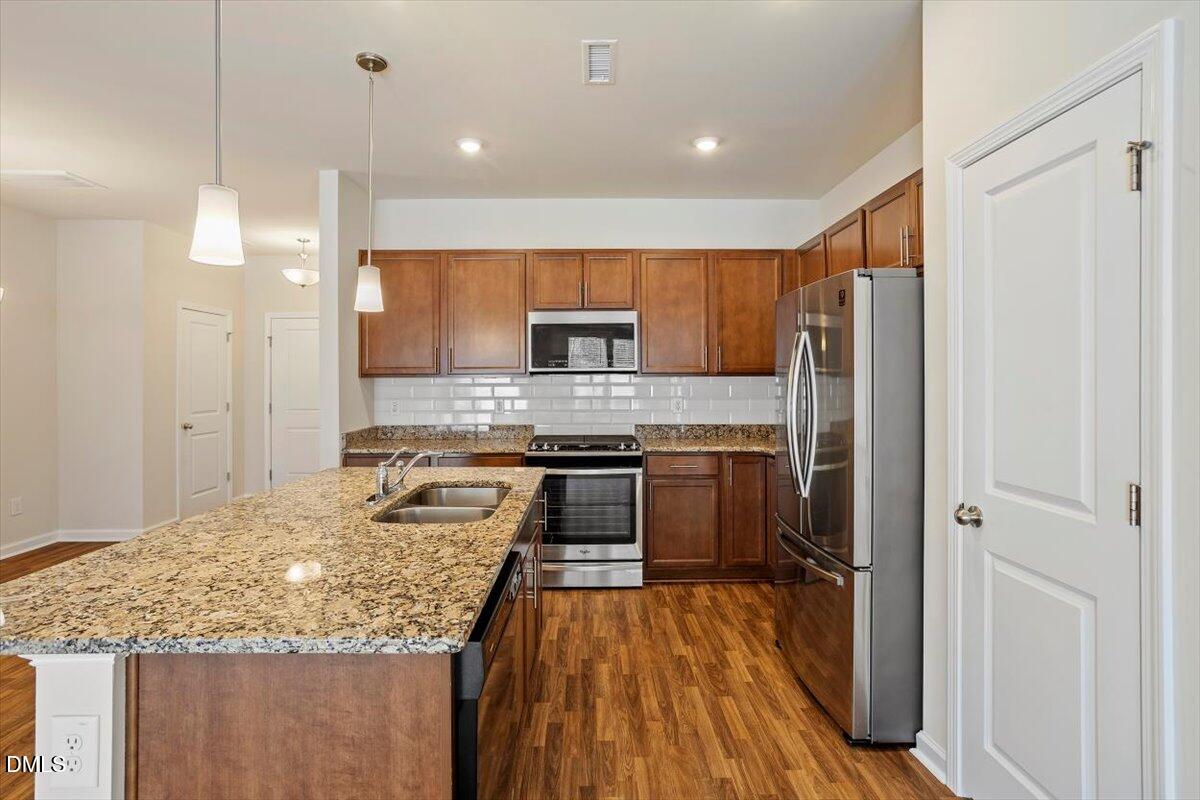369 White Oak Ridge Drive Garner, NC 27529 - Photo 12 of 30 kitchen