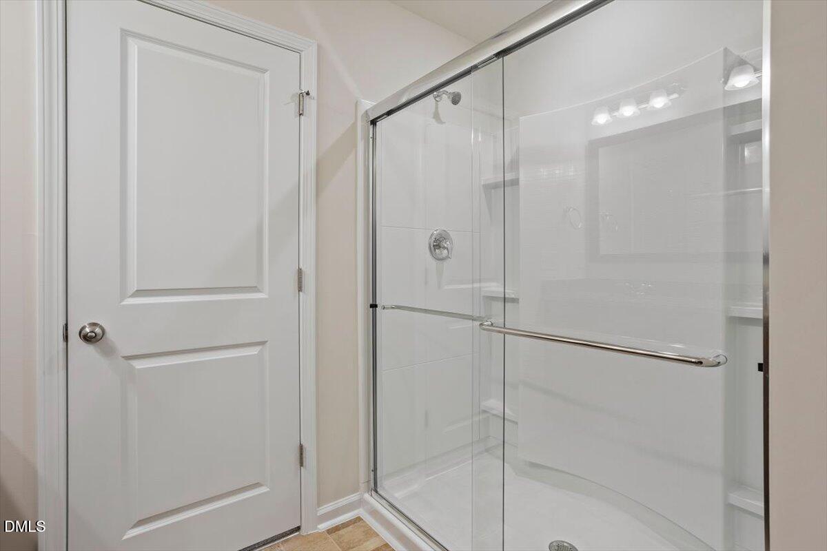 369 White Oak Ridge Drive Garner, NC 27529 - Photo 22 of 30 primary bath