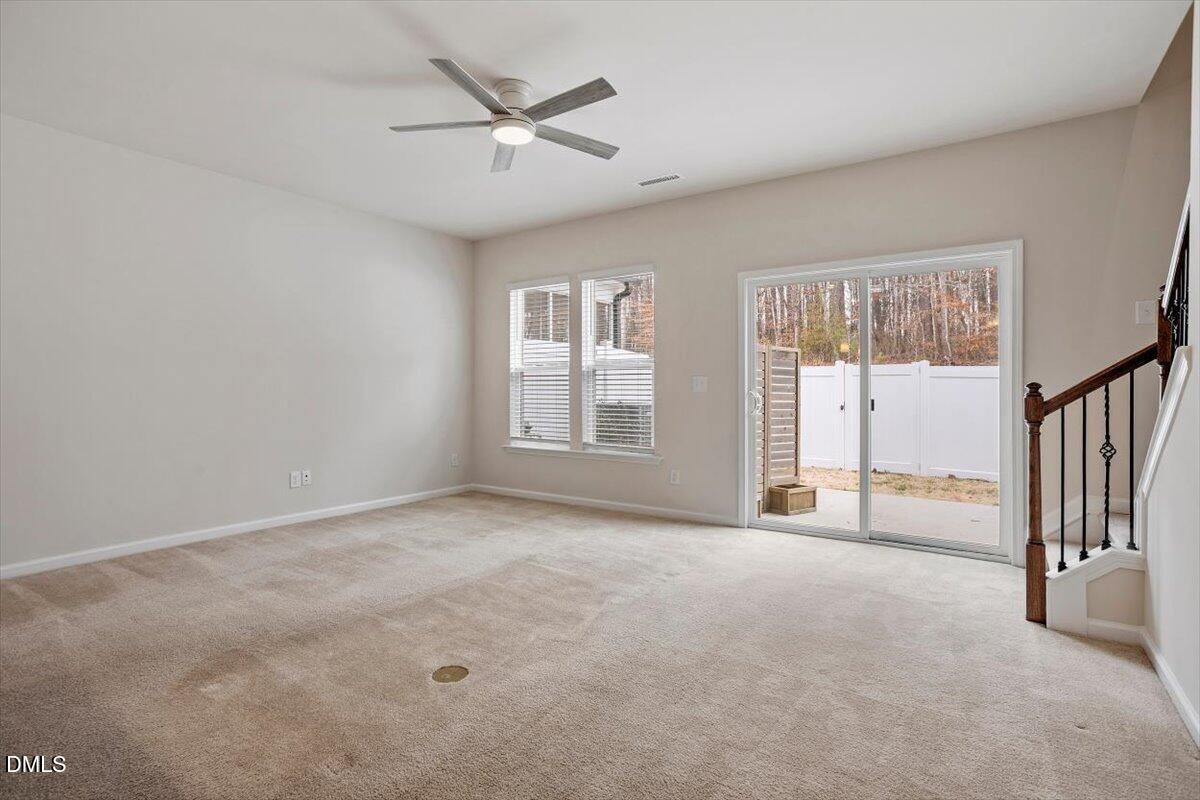 369 White Oak Ridge Drive Garner, NC 27529 - Photo 7 of 30 living room