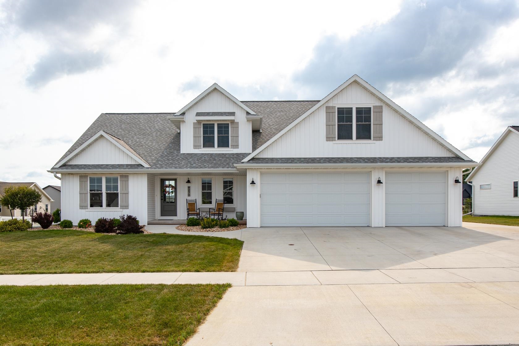 N9270 Laura Street Appleton, WI 54915 - Photo 1 of 40 Gallery Image 1