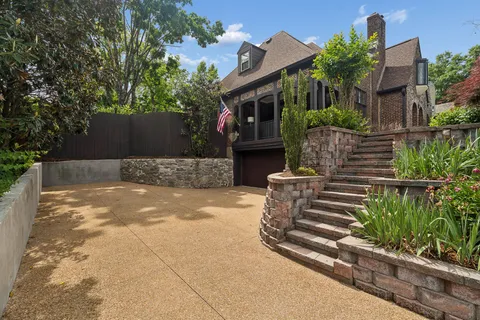 $2,150,000 | 3635 Valley Vista Road, Nashville, TN 37205