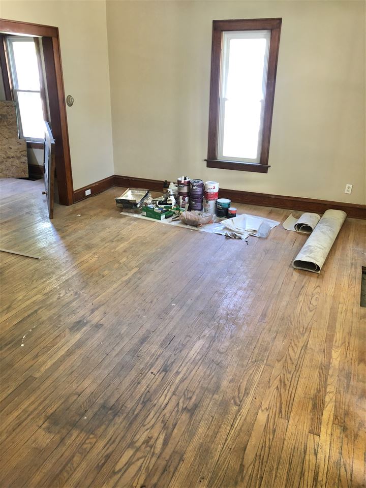 318 South Monroe Street Bay City, MI 48708 - Photo 4 of 15