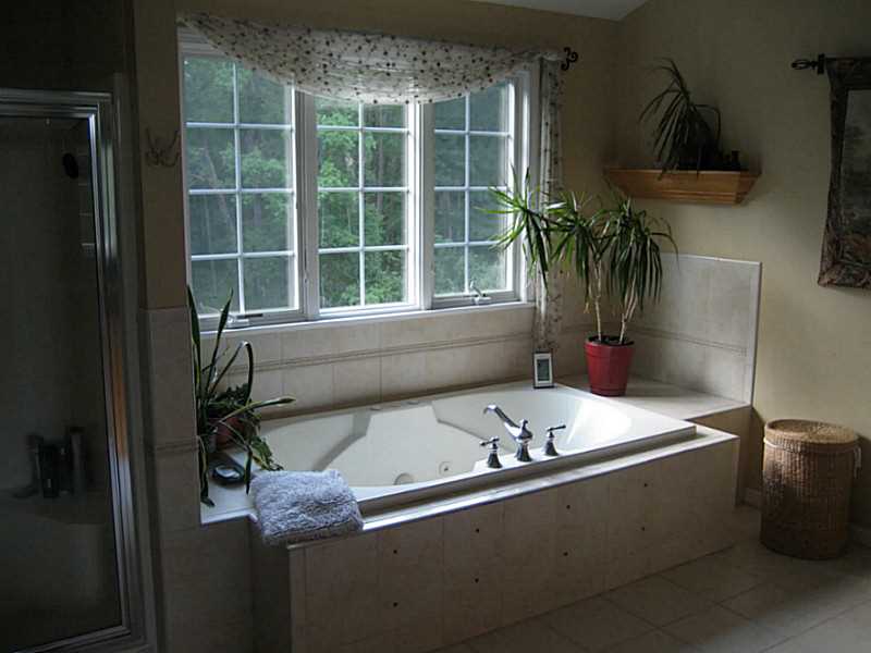 26 Windsong Road Cumberland, RI 02864 - Photo 15 of 25 Master Bath/Spa.