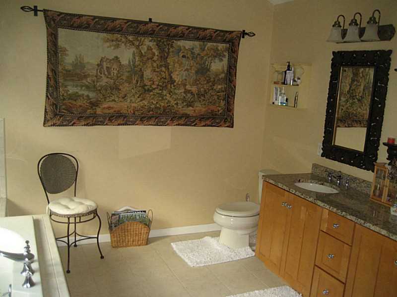 26 Windsong Road Cumberland, RI 02864 - Photo 16 of 25 Master Bath/Spa.