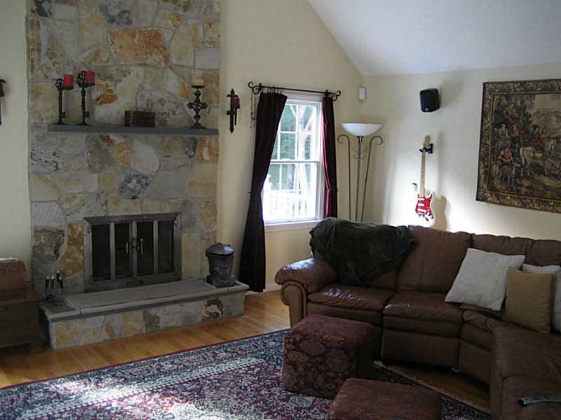 26 Windsong Road Cumberland, RI 02864 - Photo 6 of 25 Den/Family/Great Room.