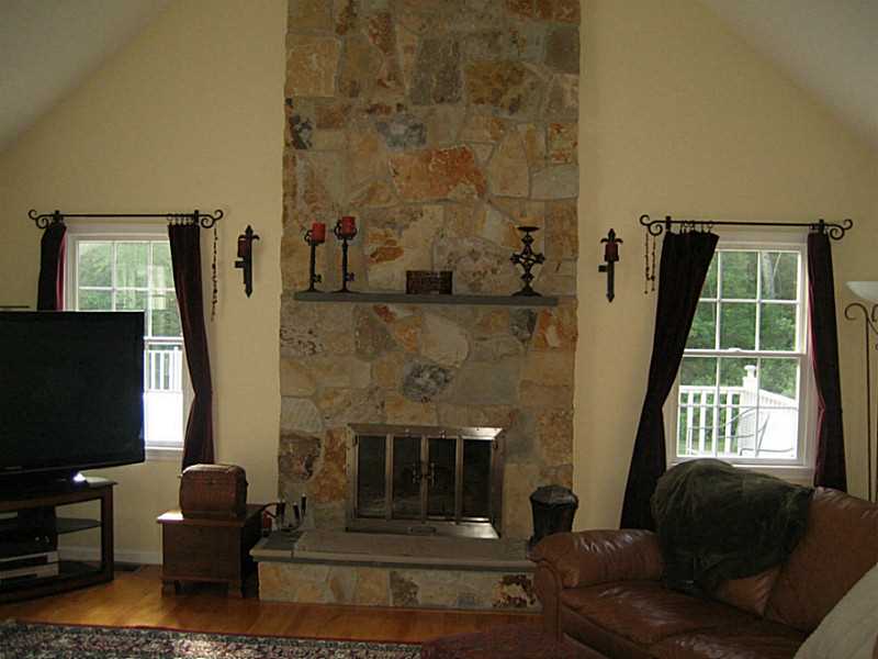 26 Windsong Road Cumberland, RI 02864 - Photo 7 of 25 Den/Family/Great Room.