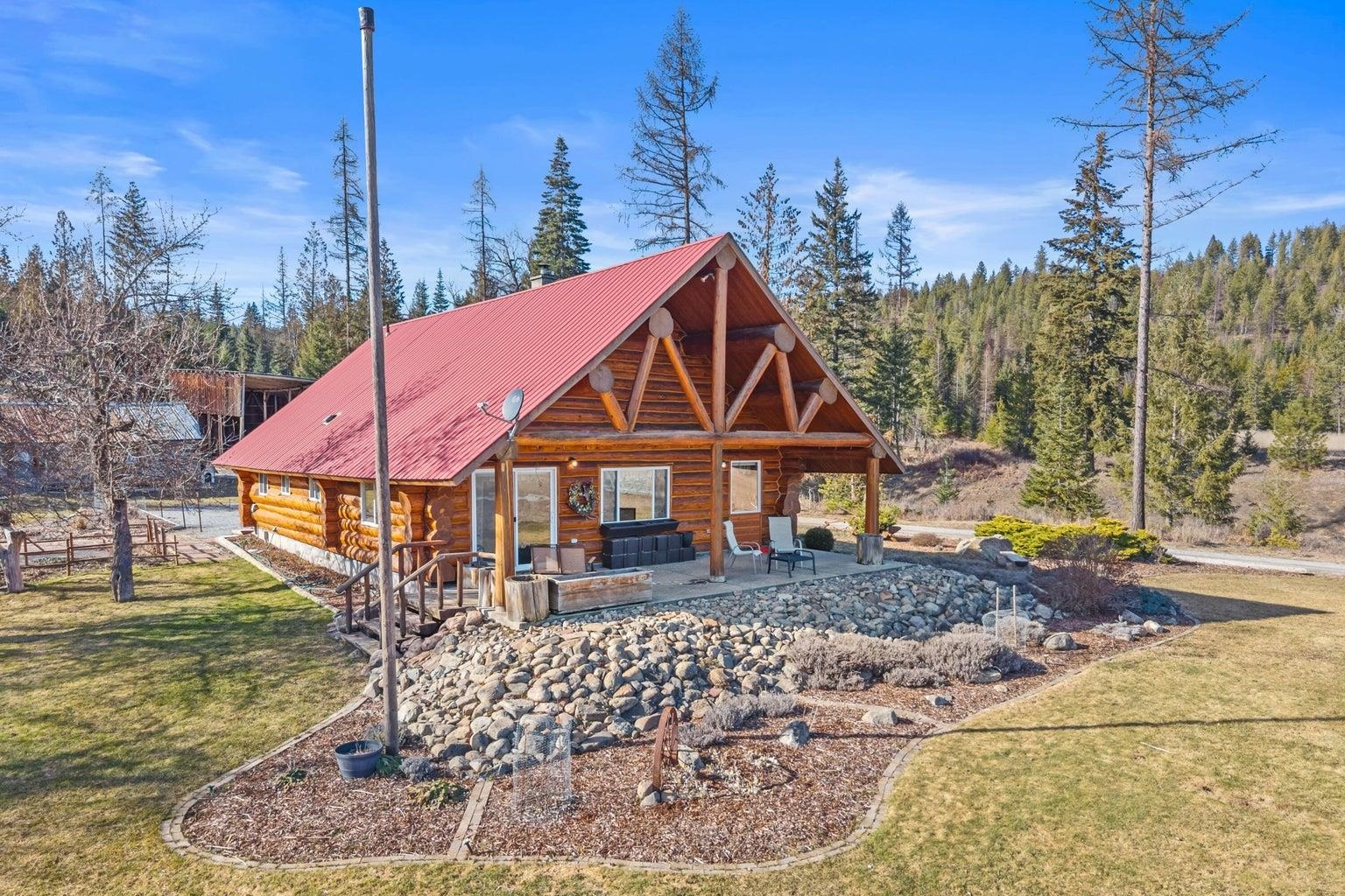 1114 Stohr Road Newport, WA 99156 - Photo 1 of 49