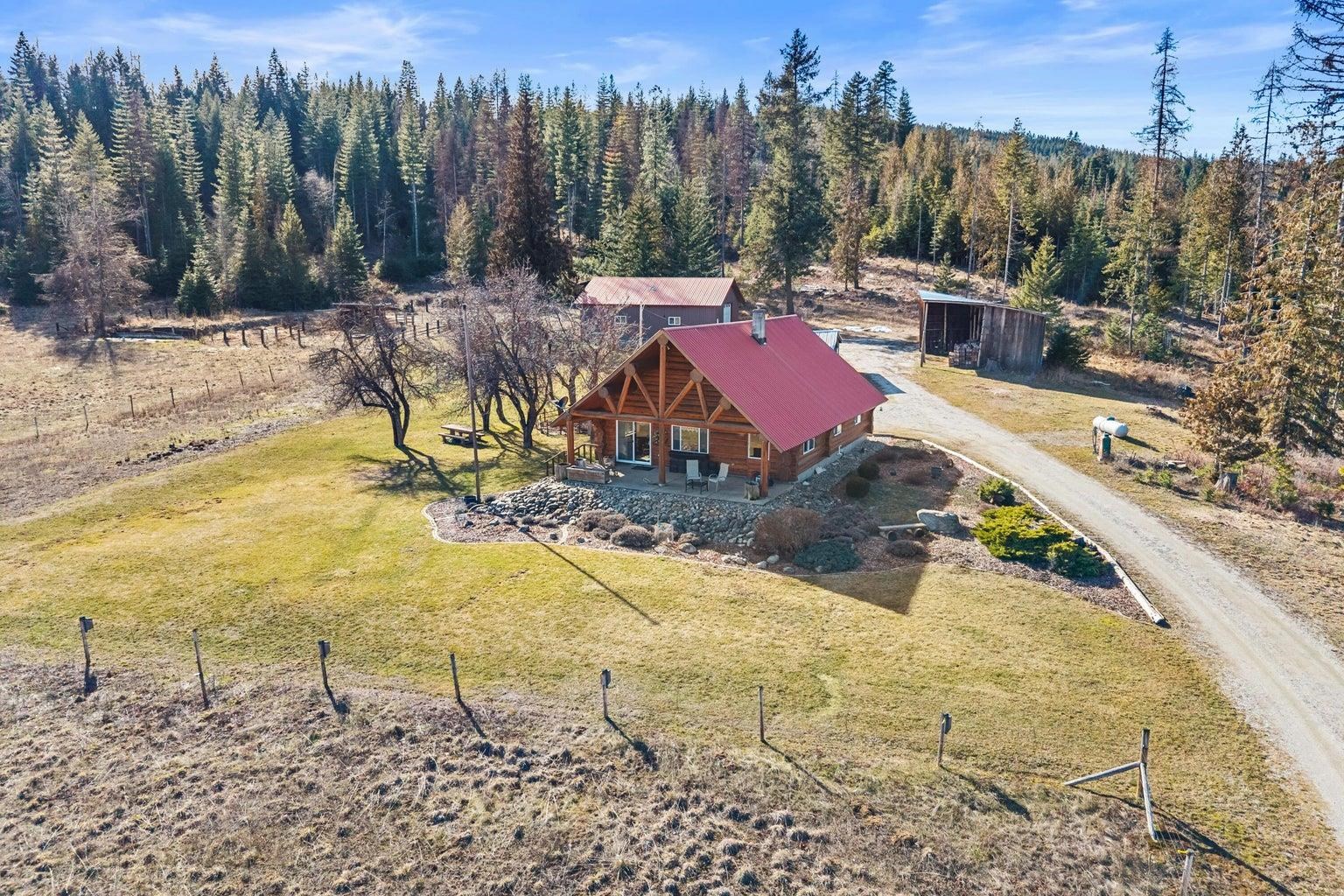 1114 Stohr Road Newport, WA 99156 - Photo 3 of 49