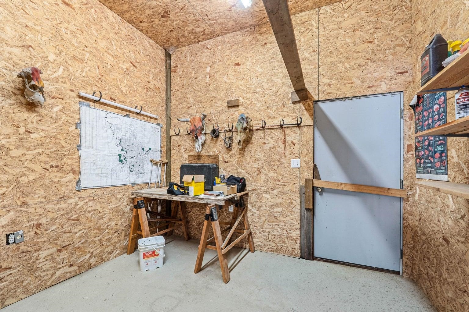 1114 Stohr Road Newport, WA 99156 - Photo 45 of 49