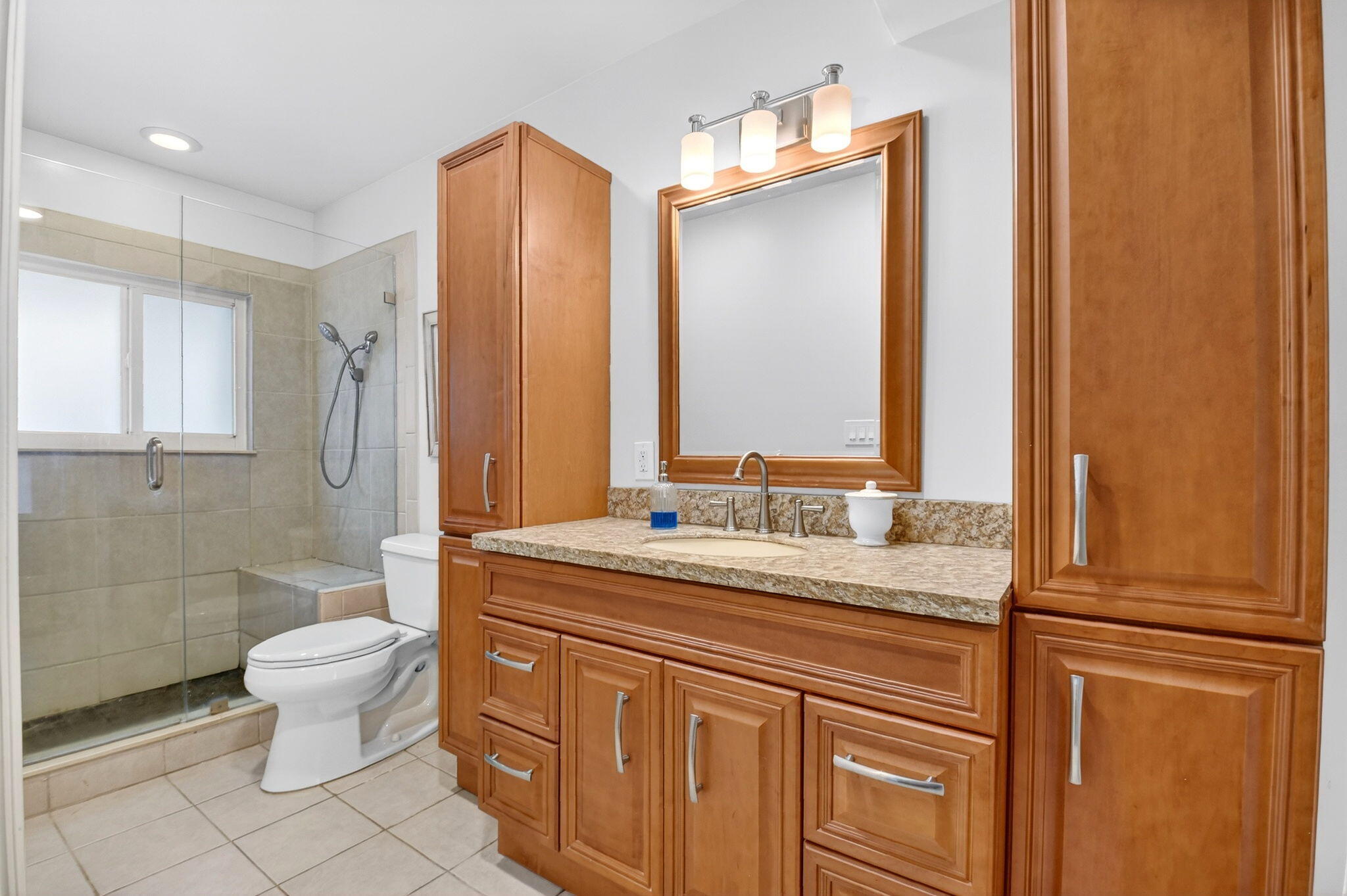 2842 Southwest 4th Street Boynton Beach, FL 33435 - Photo 25 of 40 26-web-or-mls-DSC_2429
