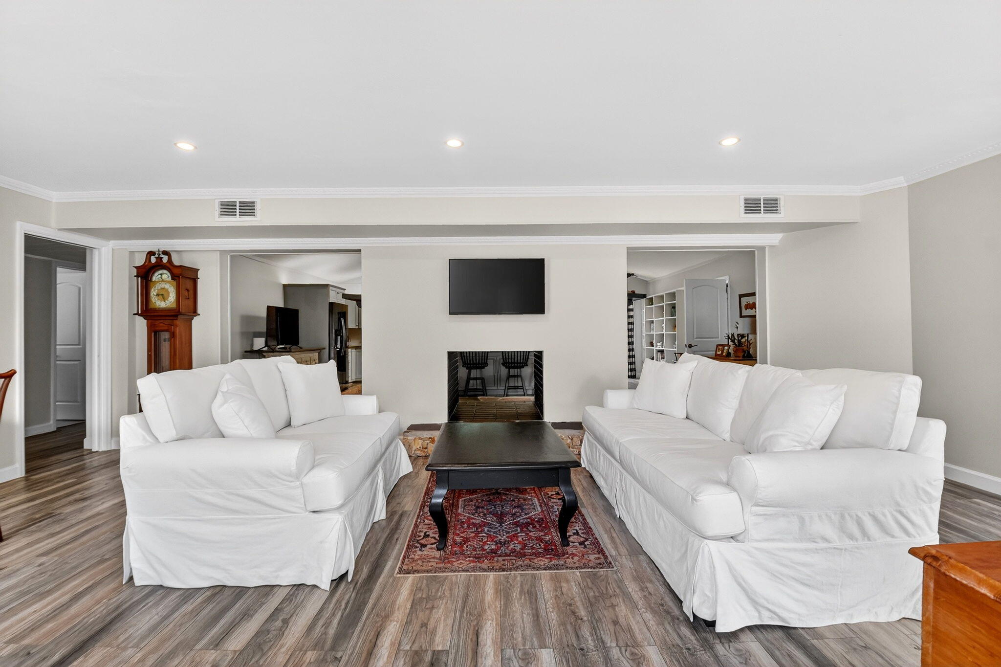 2842 Southwest 4th Street Boynton Beach, FL 33435 - Photo 6 of 40 7-web-or-mls-DSC_2338
