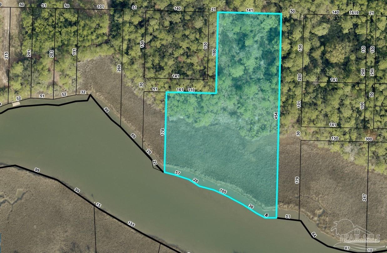 5599 Del Rey Street Milton, FL 32583 - Photo 7 of 25 a view of a balcony