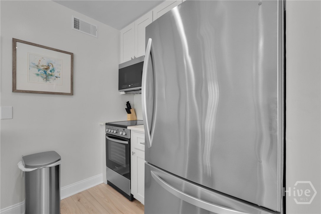 702 Tattnall Street, Unit B Savannah, GA 31401 - Photo 11 of 24