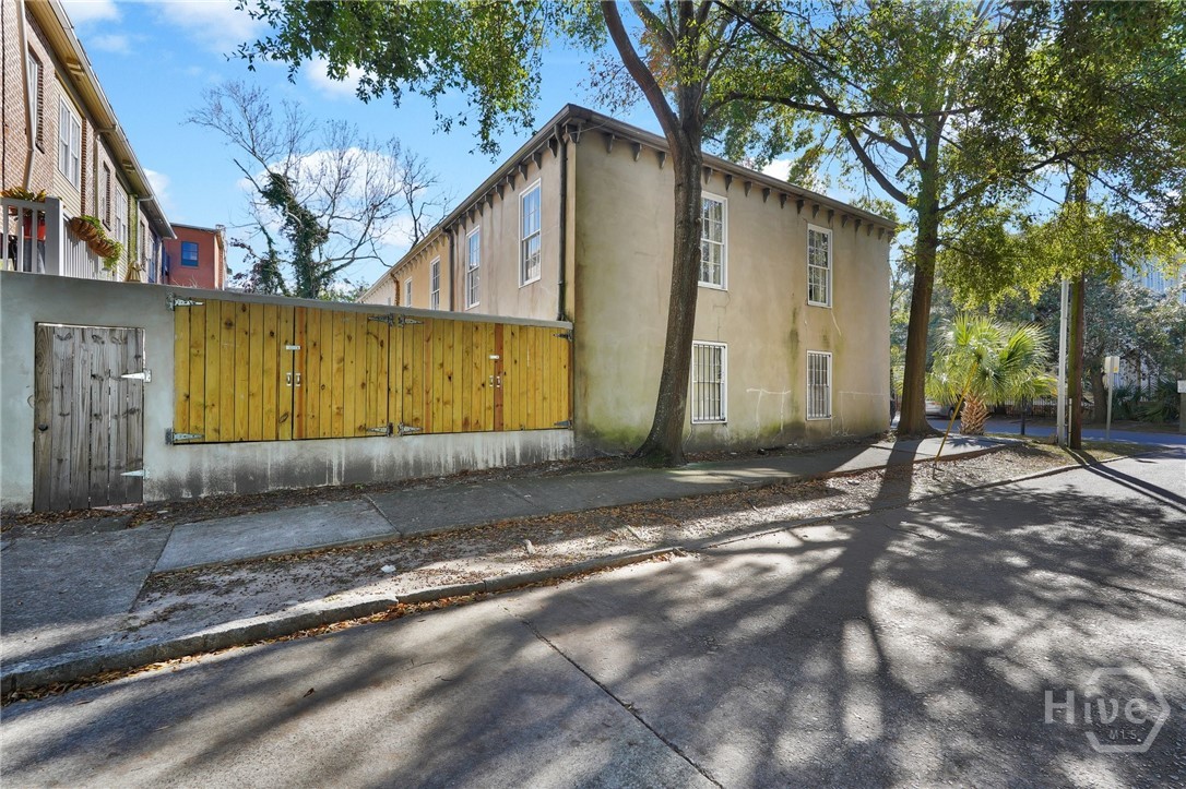 702 Tattnall Street, Unit B Savannah, GA 31401 - Photo 23 of 24