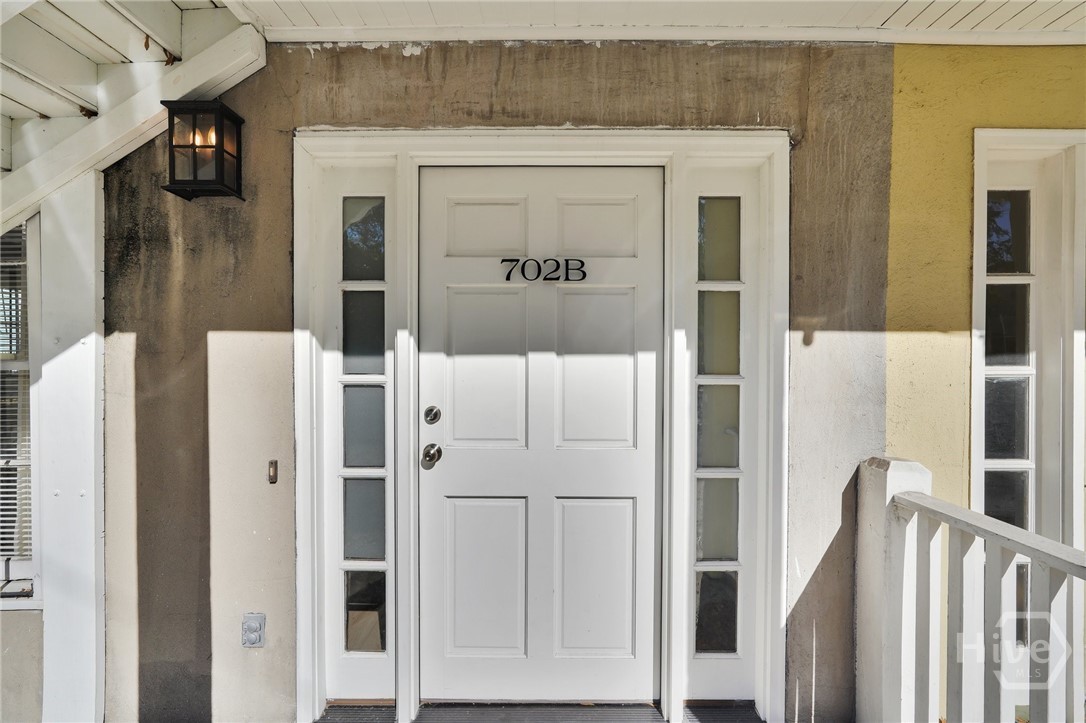 702 Tattnall Street, Unit B Savannah, GA 31401 - Photo 5 of 24
