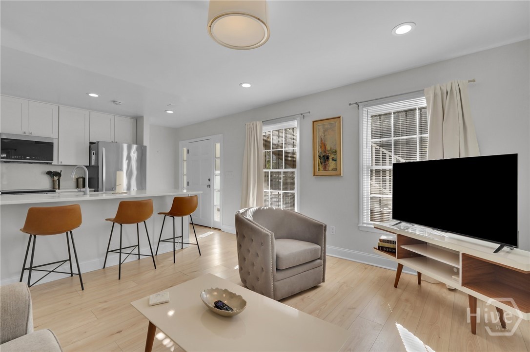 702 Tattnall Street, Unit B Savannah, GA 31401 - Photo 7 of 24