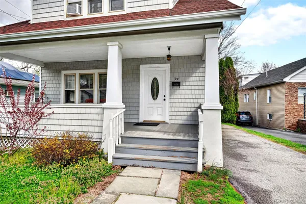 $379,900 | 2 West Stone Street, Newburgh, NY 12550