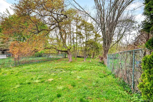 $379,900 | 2 West Stone Street, Newburgh, NY 12550