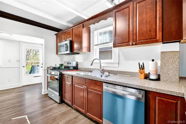 $379,900 | 2 West Stone Street, Newburgh, NY 12550