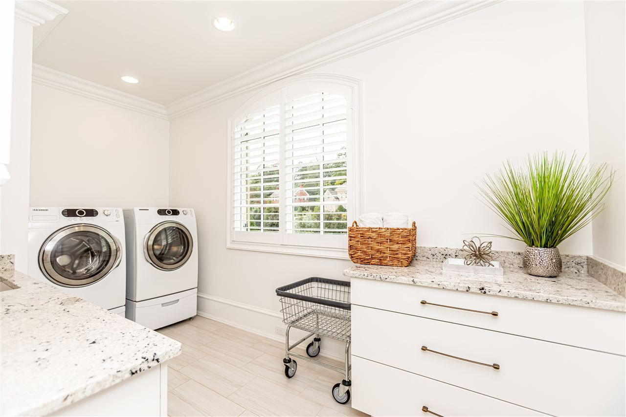 2714 Cambridge Road Raleigh, NC 27608 - Photo 17 of 30 2nd floor Laundry Rm