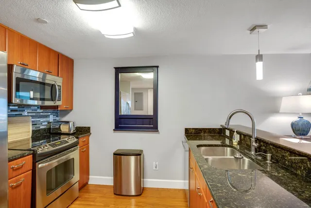$339,000 | 300 South Duval Street, Unit 511, Tallahassee, FL 32301