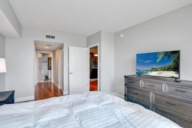 $339,000 | 300 South Duval Street, Unit 511, Tallahassee, FL 32301