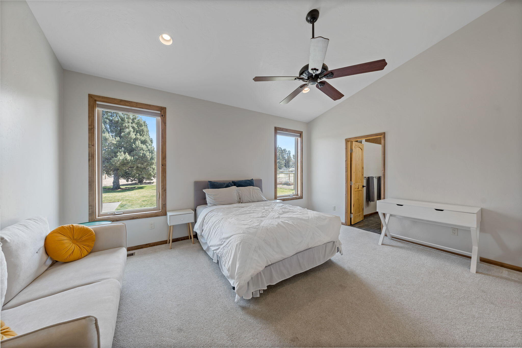 60575 Ward Road Bend, OR 97702 - Photo 23 of 60 59-web-or-mls-Riley Visuals-59