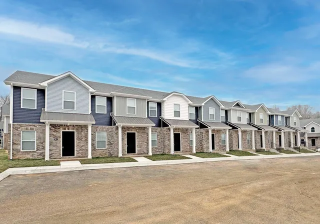 $1,230 | 1115 Hillwood Drive, Unit B1, Clarksville, TN 37040