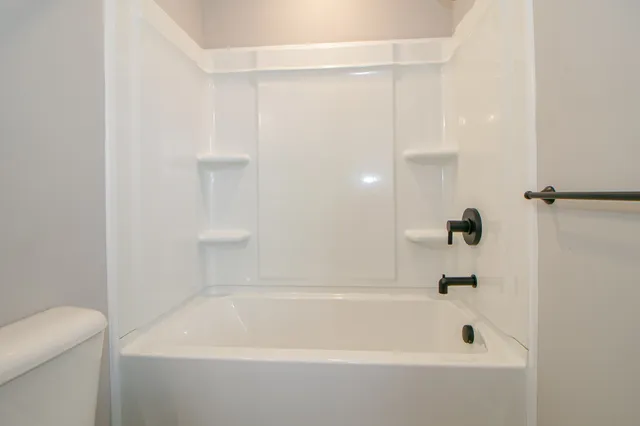 $1,230 | 1115 Hillwood Drive, Unit B1, Clarksville, TN 37040