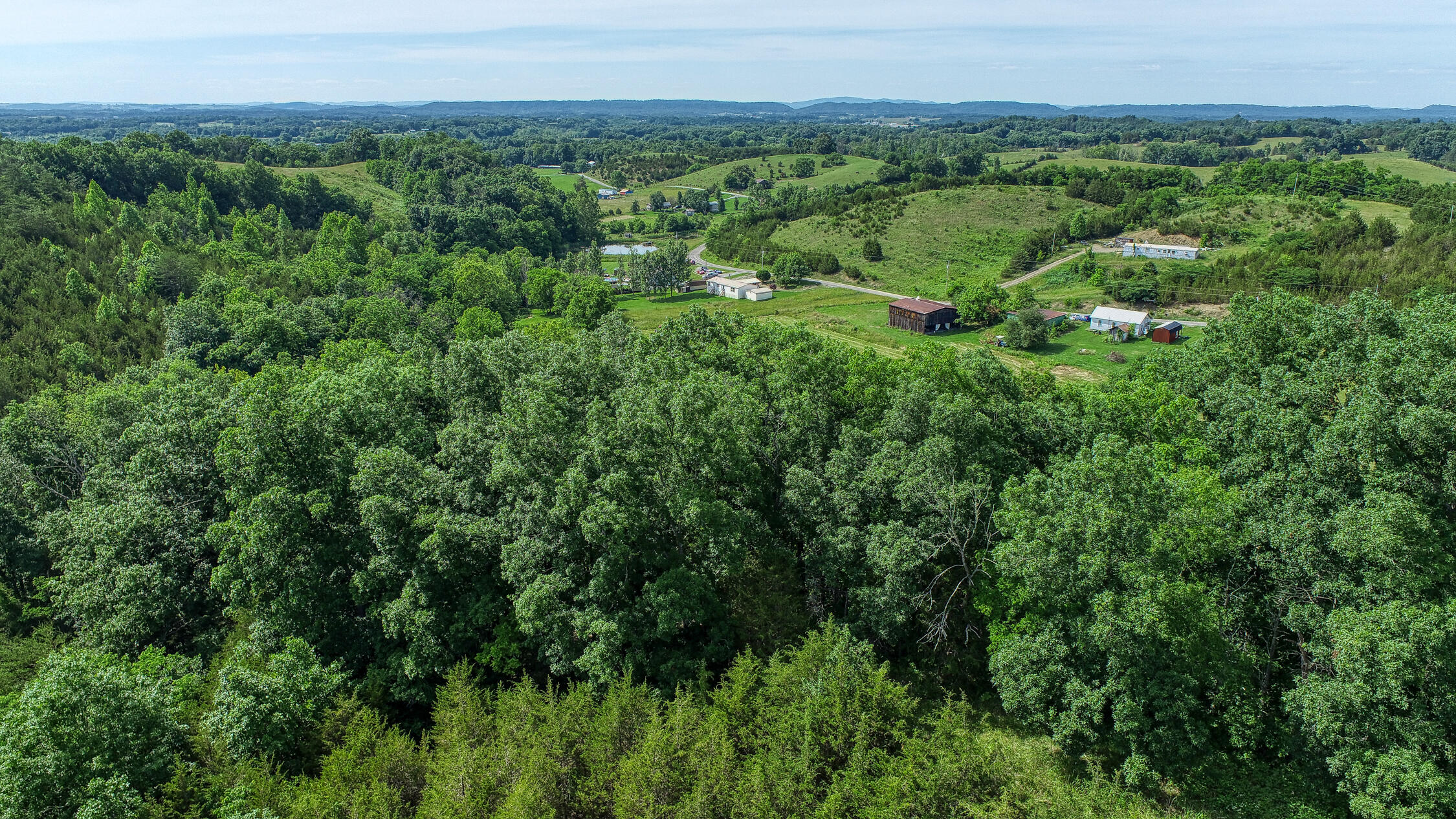 2120 Oakwood Road Midway, TN 37809 - Photo 36 of 38 Carter. 2120 Oakwood. Midway MLSa (9 of