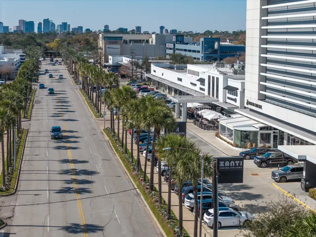 $2,100 | 1800 Woodhead Street, Houston, TX 77019