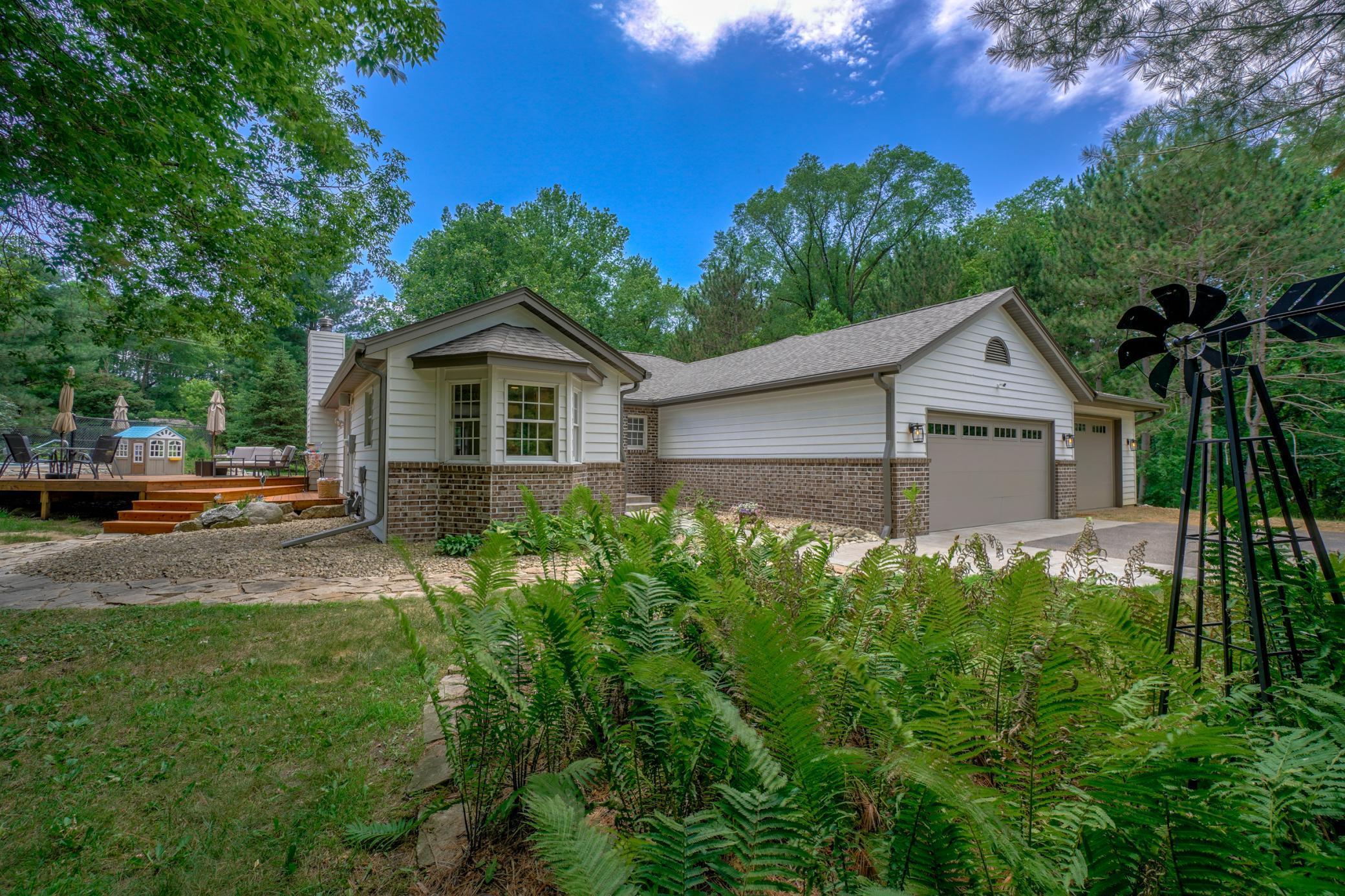427 Valley View Road Hudson, WI 54016 - Photo 1 of 1 Gallery Image 1