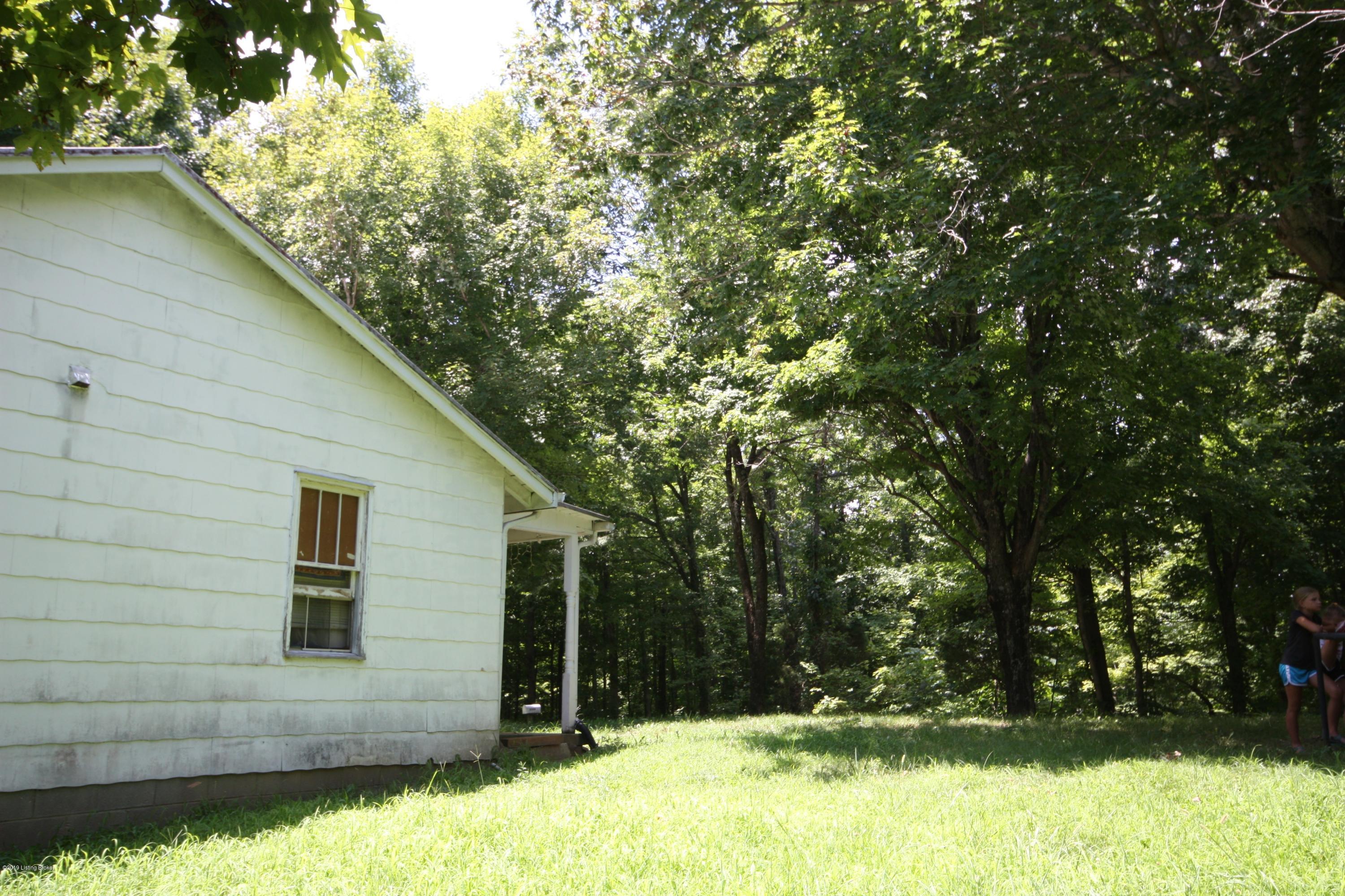 1095 J D Hudson Road Caneyville, KY 42721 - Photo 10 of 26 9Hudson Rd