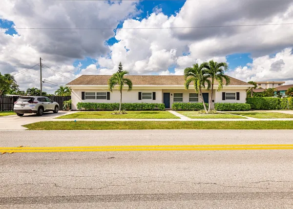 $2,350 | 101 Southwest 2nd Avenue, Boca Raton, FL 33432
