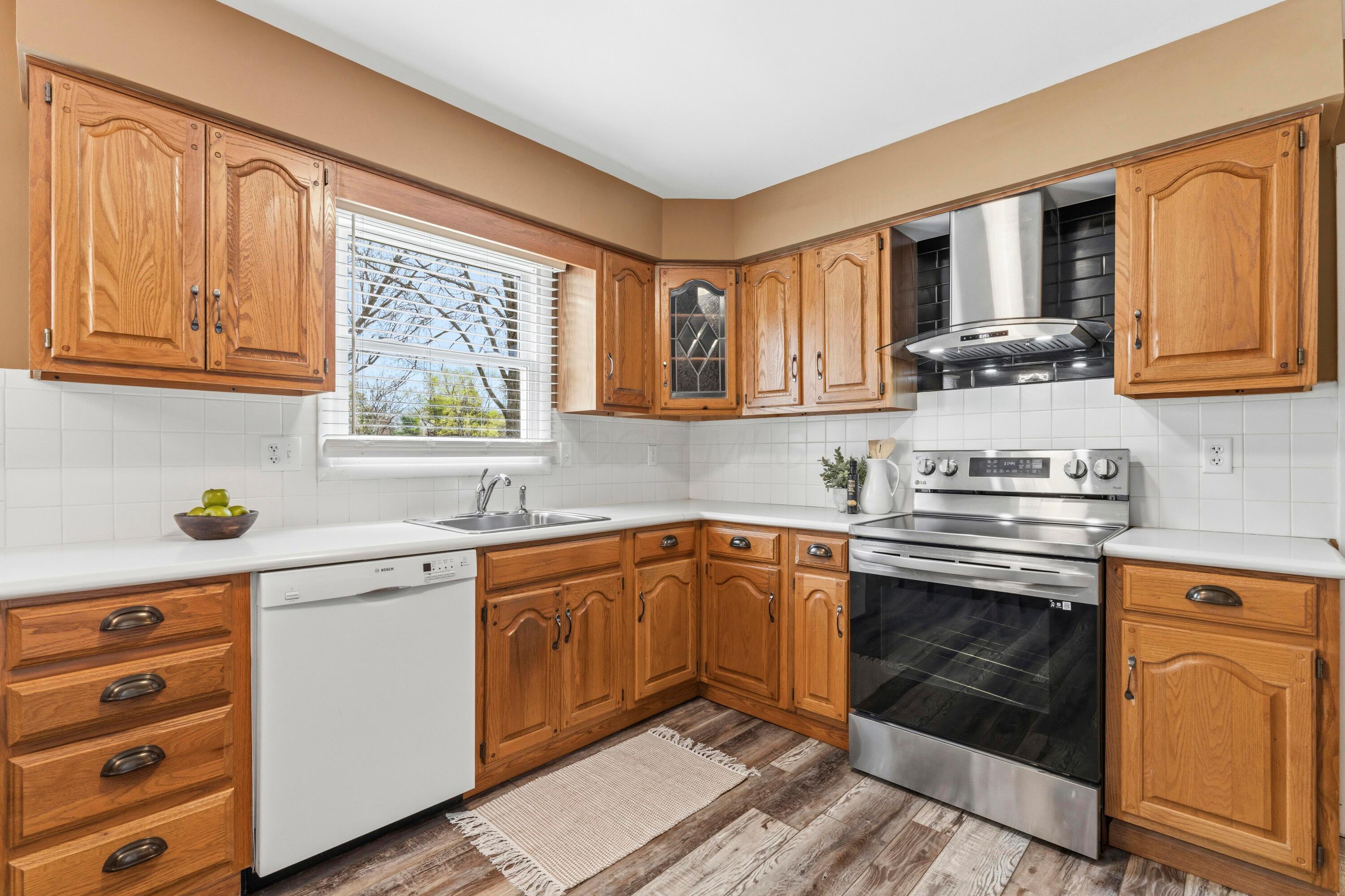 784 Noe Bixby Road Columbus, OH 43213 - Photo 13 of 39 .