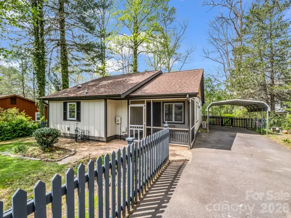 $415,000 | 605 Rhododendron Avenue, Black Mountain, NC 28711