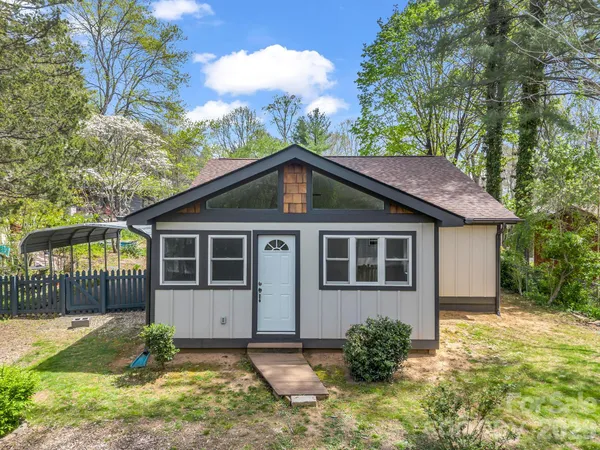 $415,000 | 605 Rhododendron Avenue, Black Mountain, NC 28711