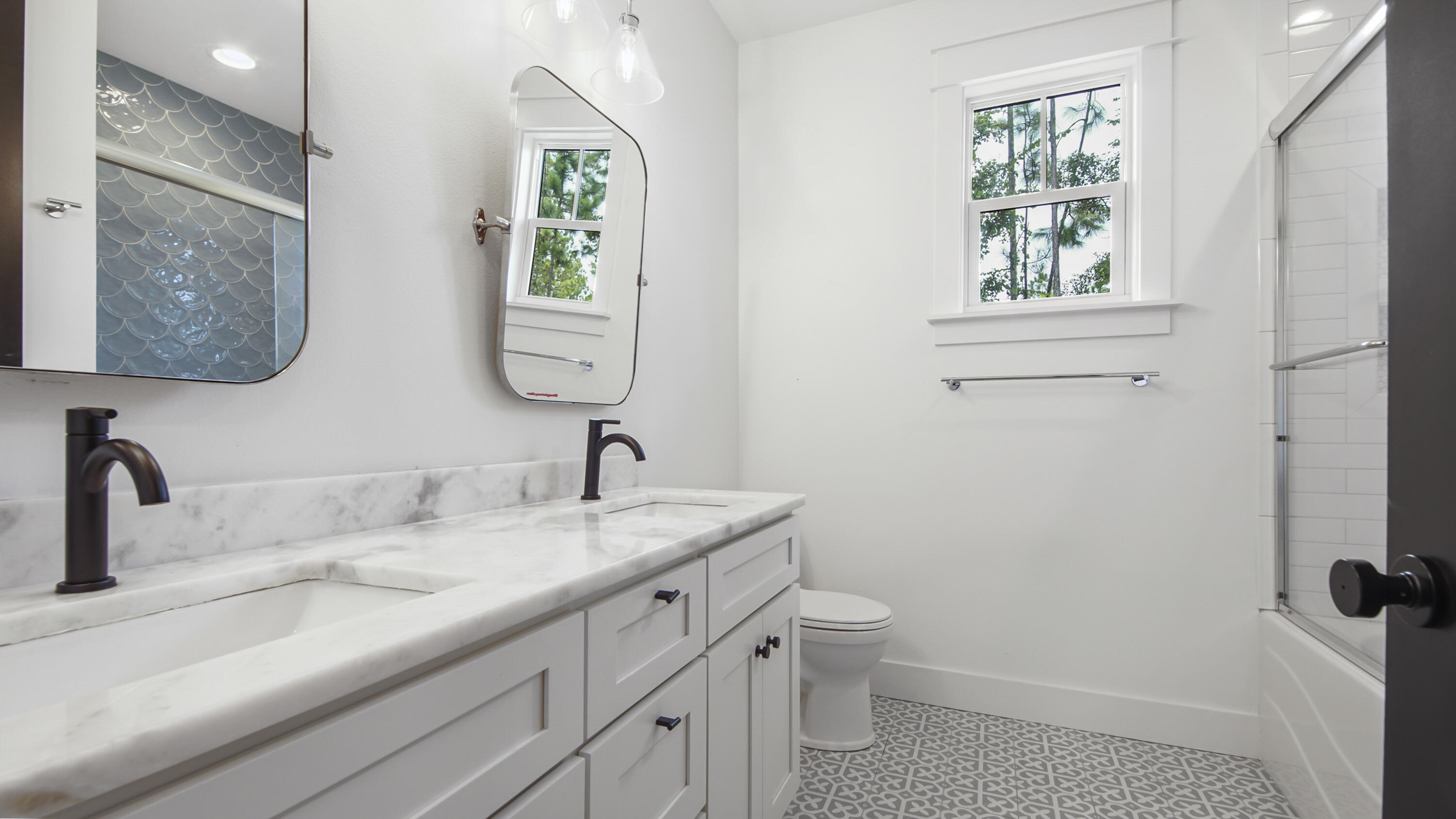 515 Hideaway Circle Santa Rosa Beach, FL 32459 - Photo 34 of 64 a bathroom with a sink and a toilet