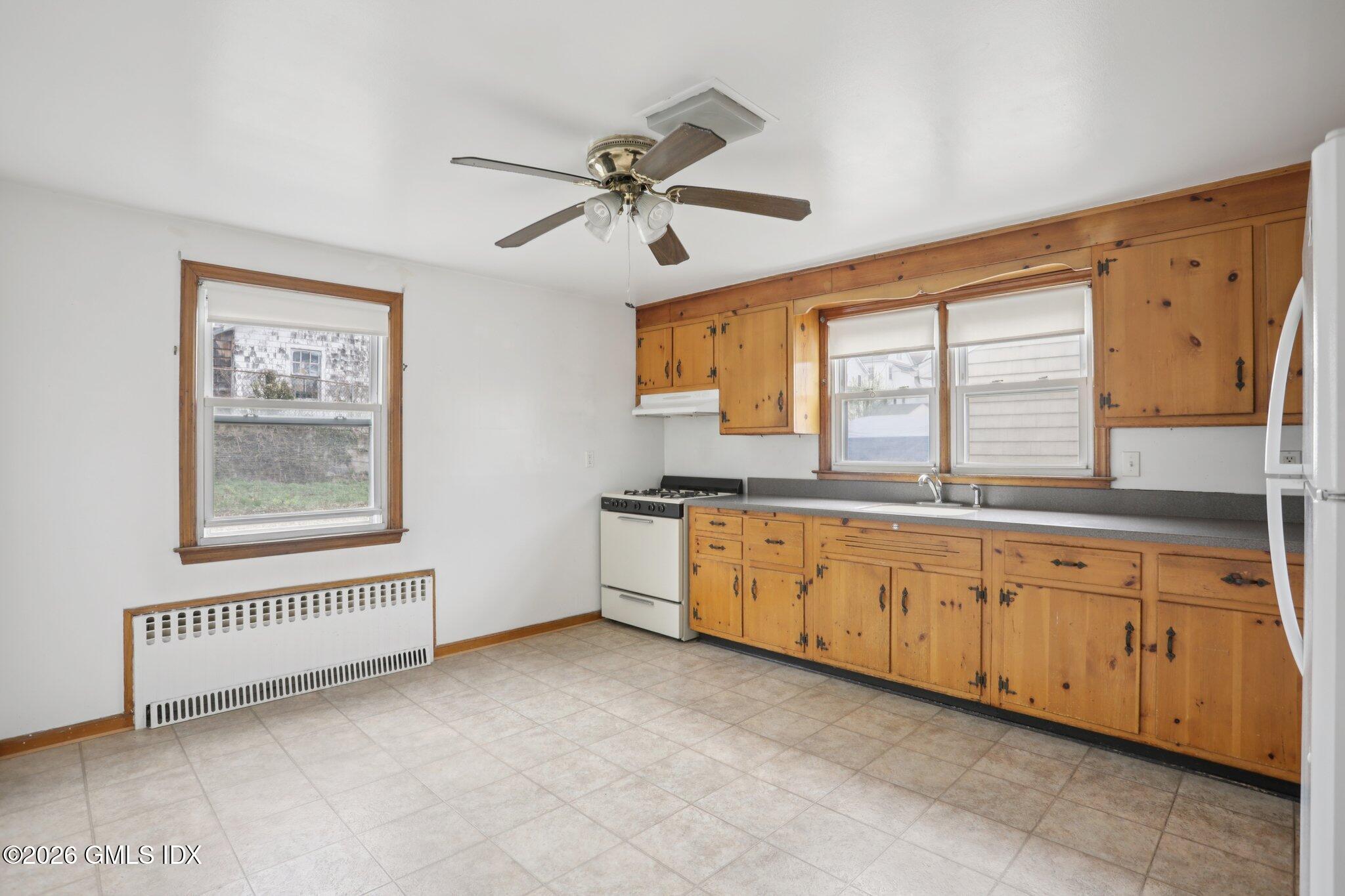 135 North Water Street Greenwich, CT 06830 - Photo 27 of 39 1-web-or-mls-N Water St-S1604-012