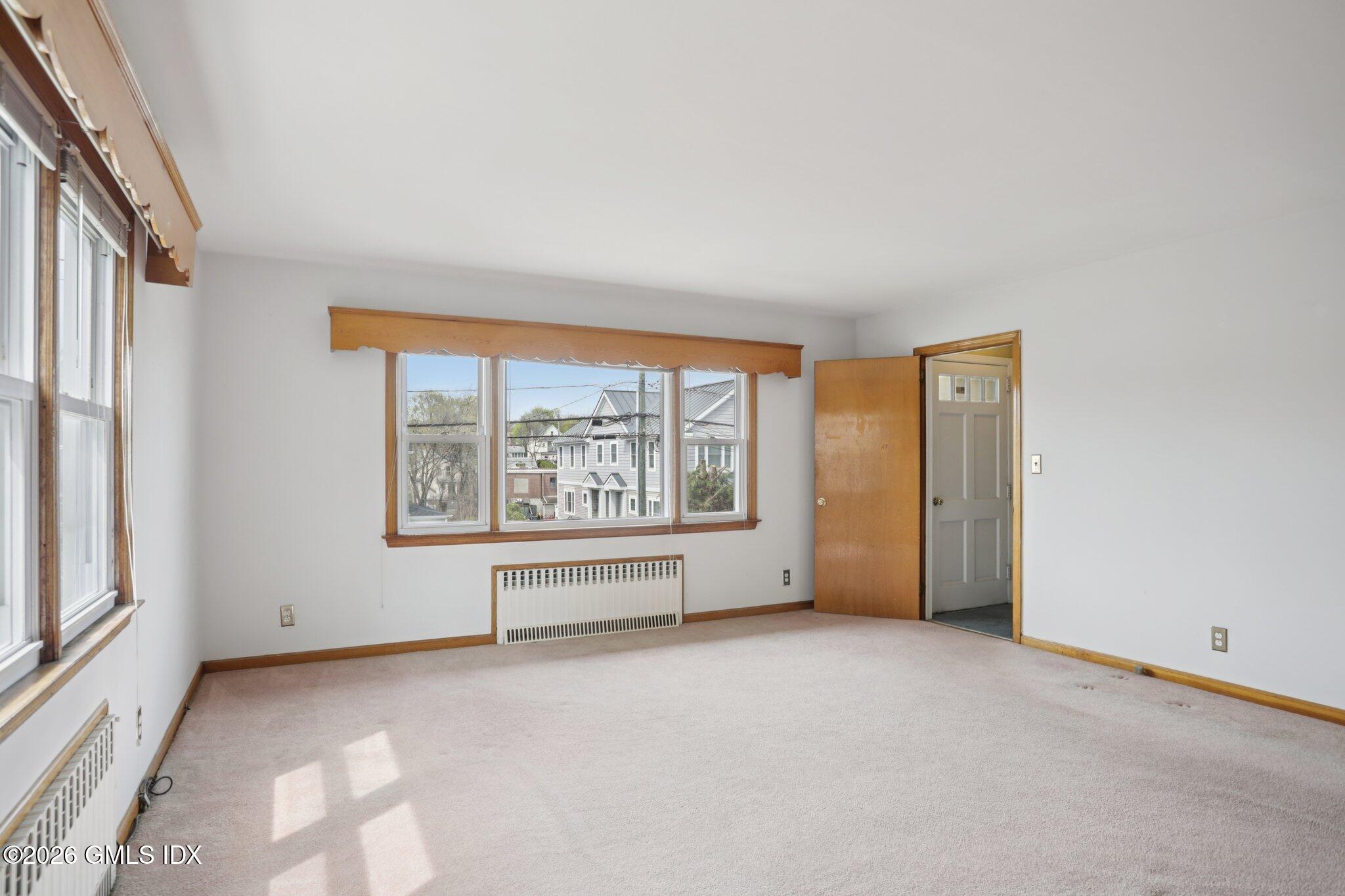 135 North Water Street Greenwich, CT 06830 - Photo 5 of 39 1-web-or-mls-N Water St-S1604-007