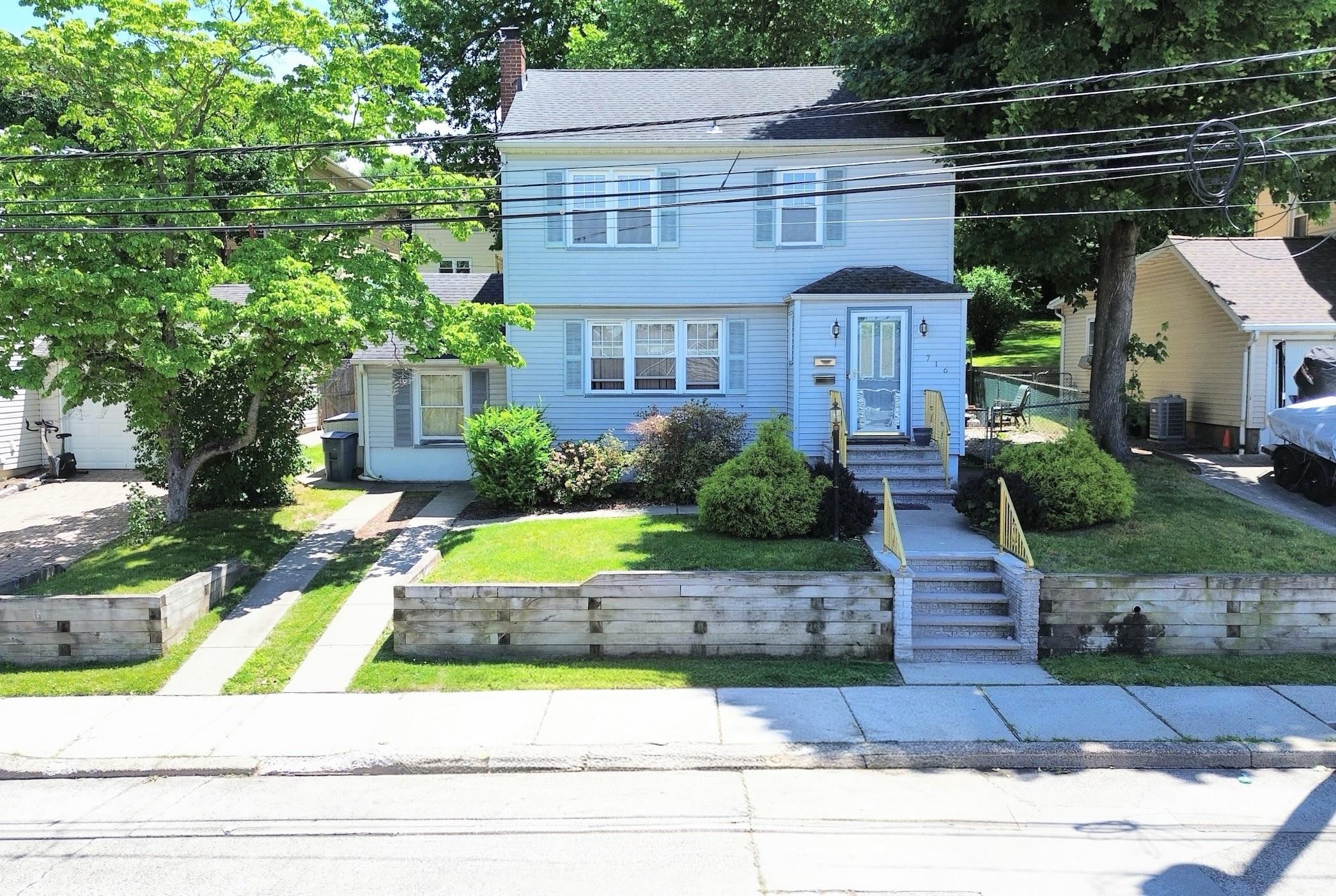 716 Chestnut Street Secaucus, NJ 07094 - Photo 2 of 27