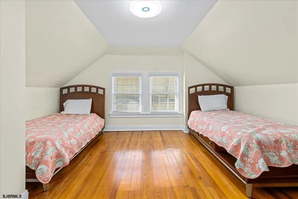 $25,000 | 104 South Oakland Avenue, Unit JULY '26, Ventnor City, NJ 08406