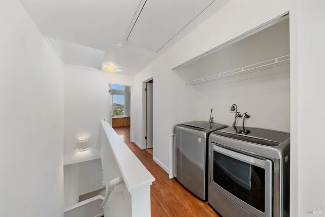 $939,000 | 204 Bay Vista Circle, Sausalito, CA 94965